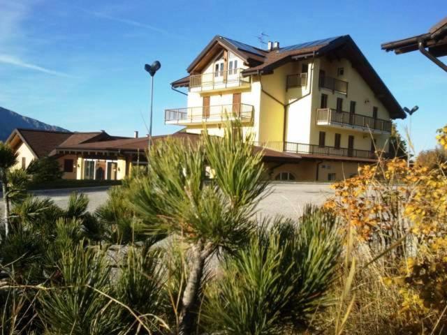 Hotel Residence Bellavista Brentonico Exterior foto