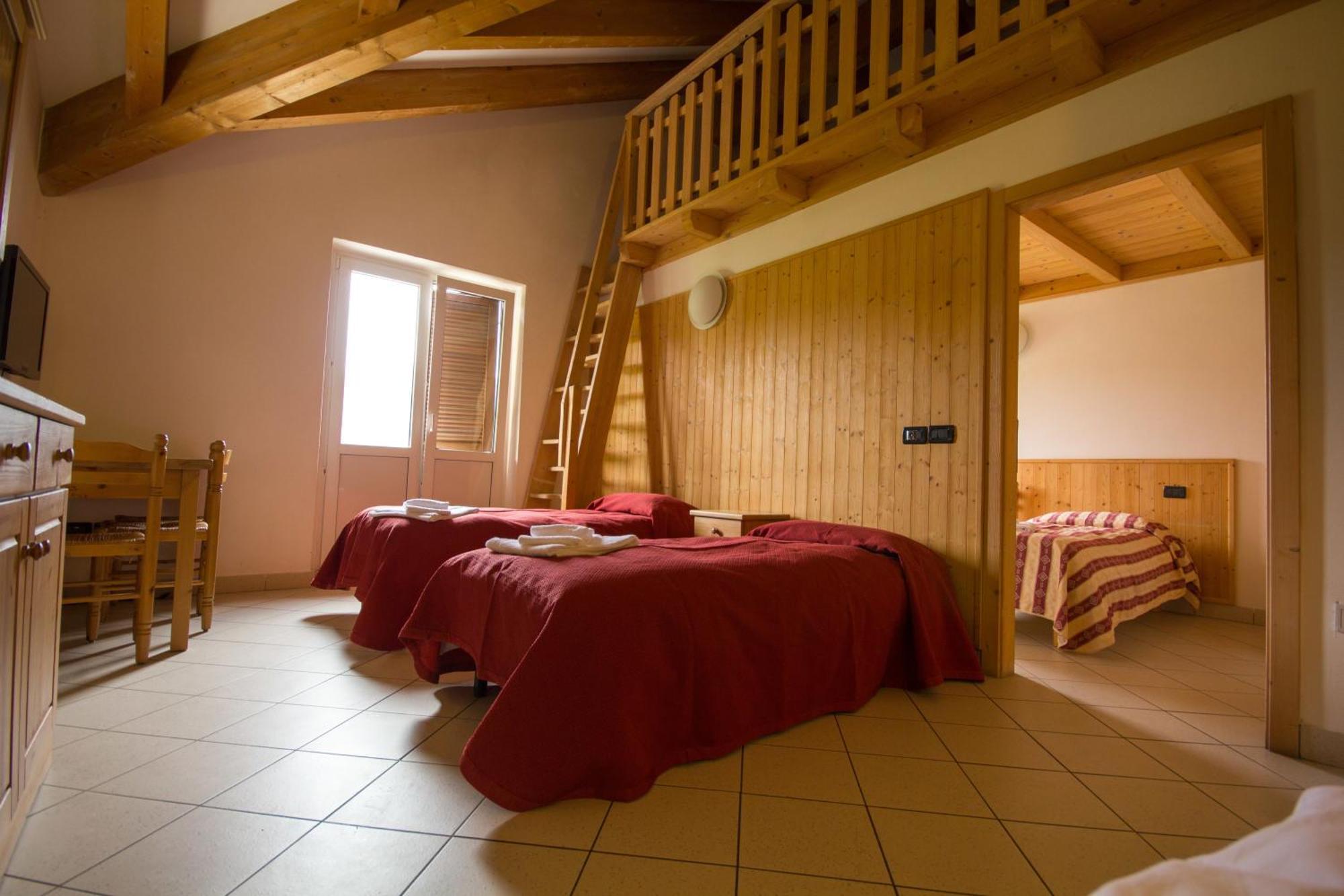 Hotel Residence Bellavista Brentonico Zimmer foto